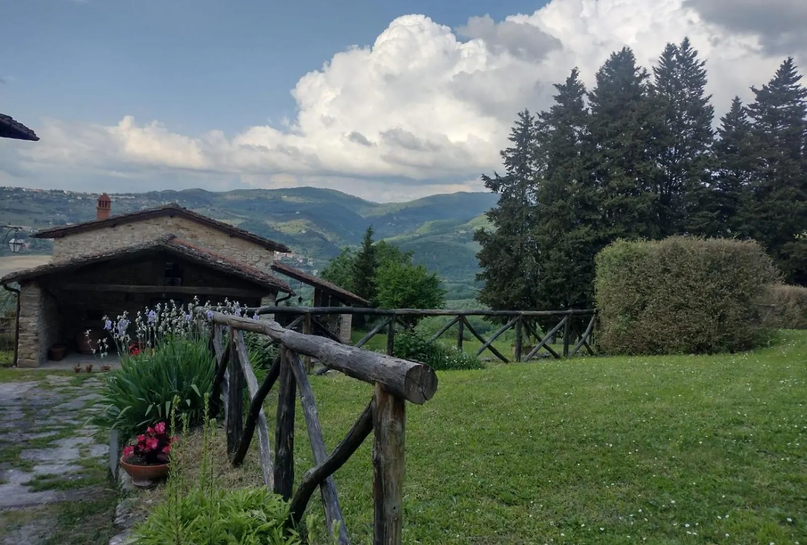Apartment In Farmhouse Pelago Italy